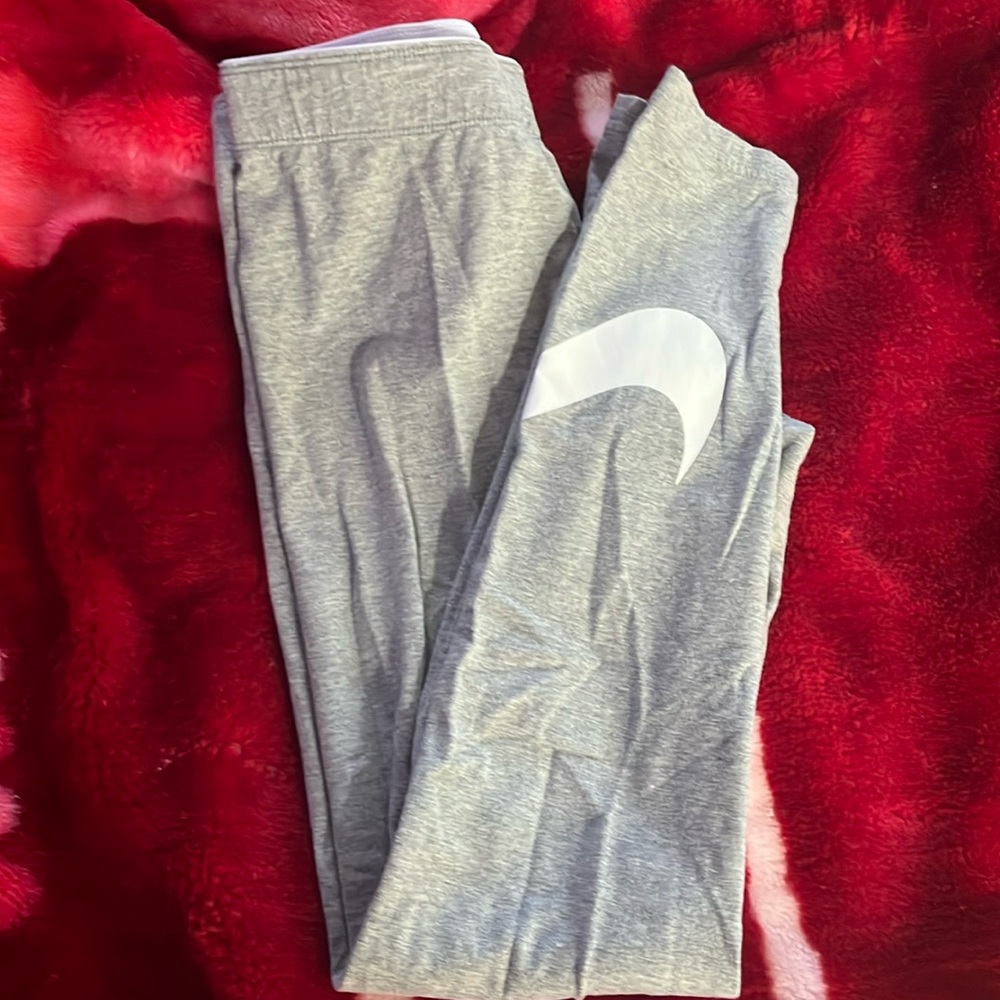 NIKE grey leggings